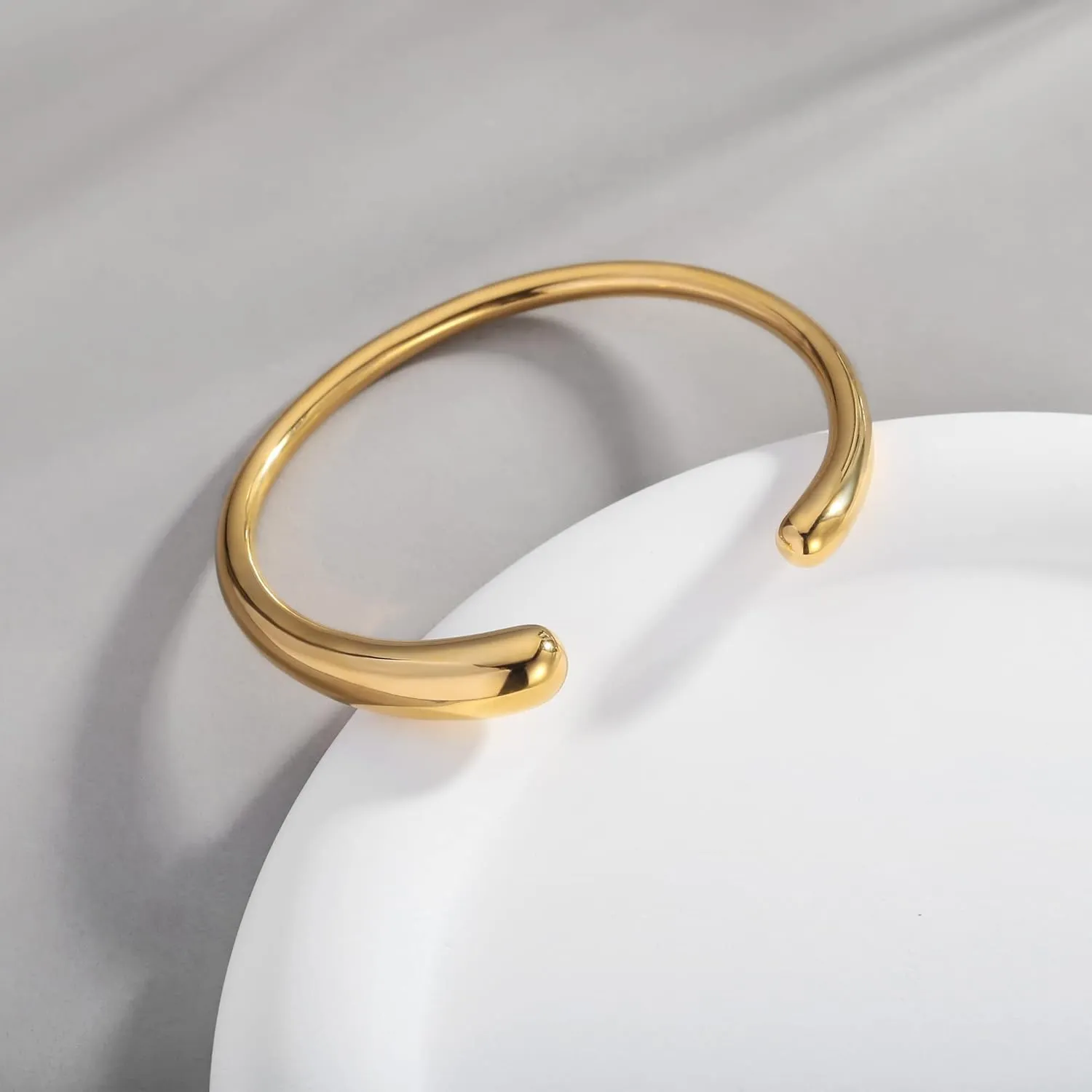 Bangle Bracelets Minimalist Thick Gold Wrist Cuff Bracelets urban WOWORAMA Teardrop Gold Cuff Bracelets for Women Adjustable 18K Gold Plated Chunky Open Cuff 