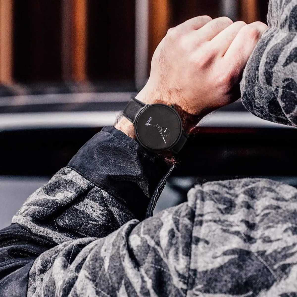 BUREI Men's Quartz Watch Black Minimalist Analog Ultra Thin Waist Watch Simple Style Stainless Steel Mesh Band