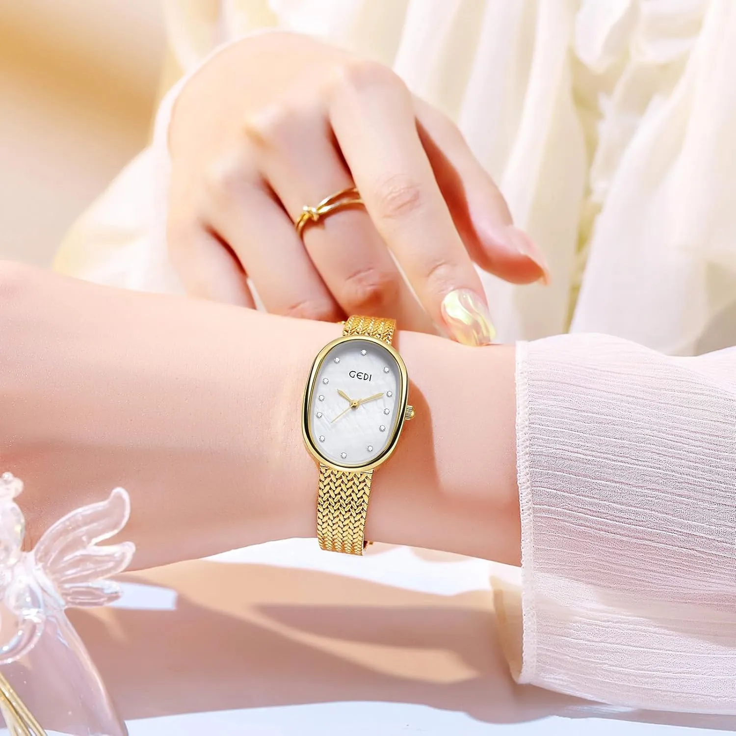 Dial, Mother-of-Pearl Face, Slim Minimalist Design, Adjustable Stainless Steel Mesh Band,Waterproof Quartz Wristwatch for bombardment authorization insatiable Female Student TOOCAT Fashion Elegant Women's Quartz Watch,Oval 