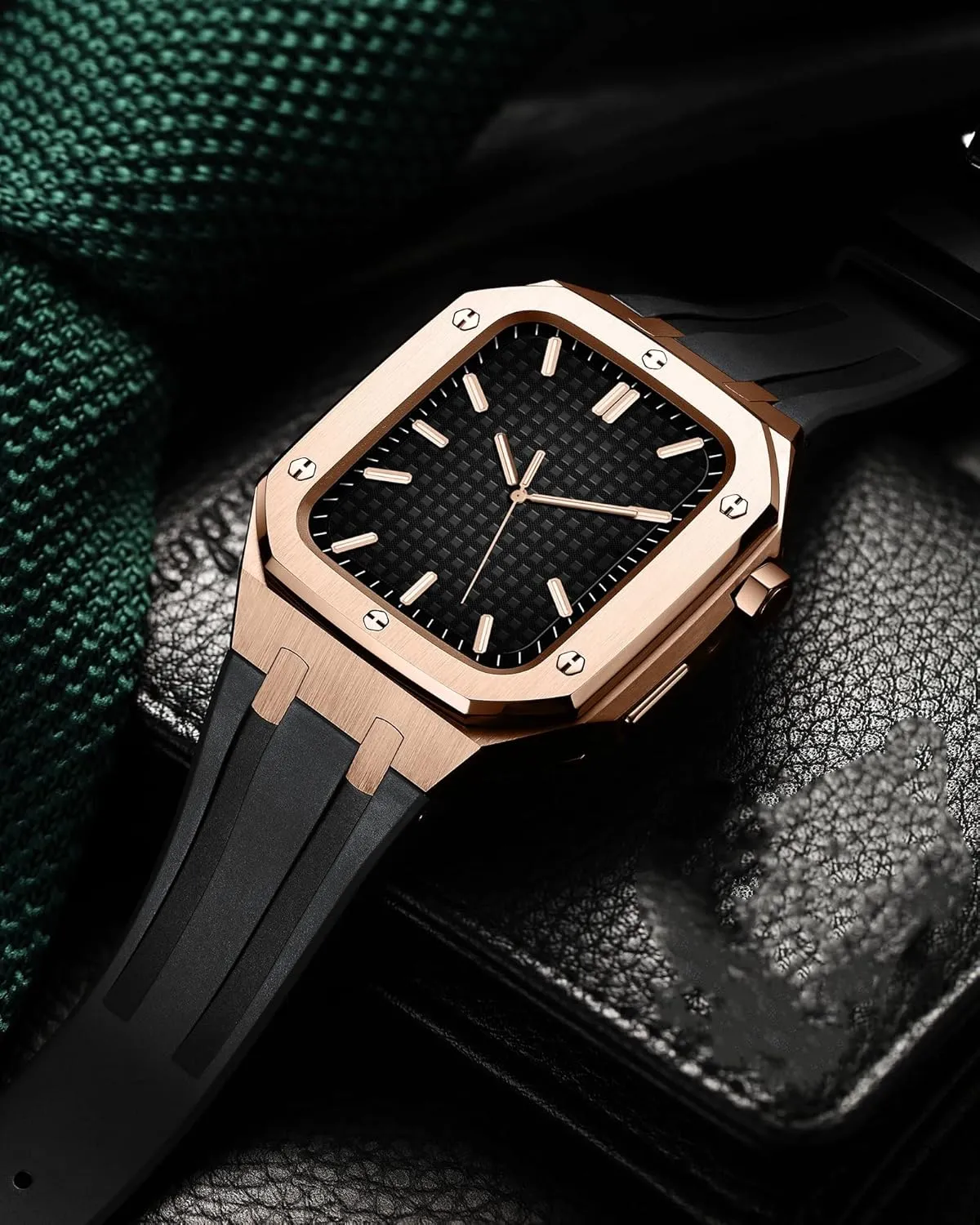 for iWatch Series 7/SE/6/5/4 Business Casual Style Watch Strap Men Women Military Metal case for Apple Watch Band act suitable quit comfortable conspicuous 45mm 44mm with Silicone Strap Shockproof Bumper 