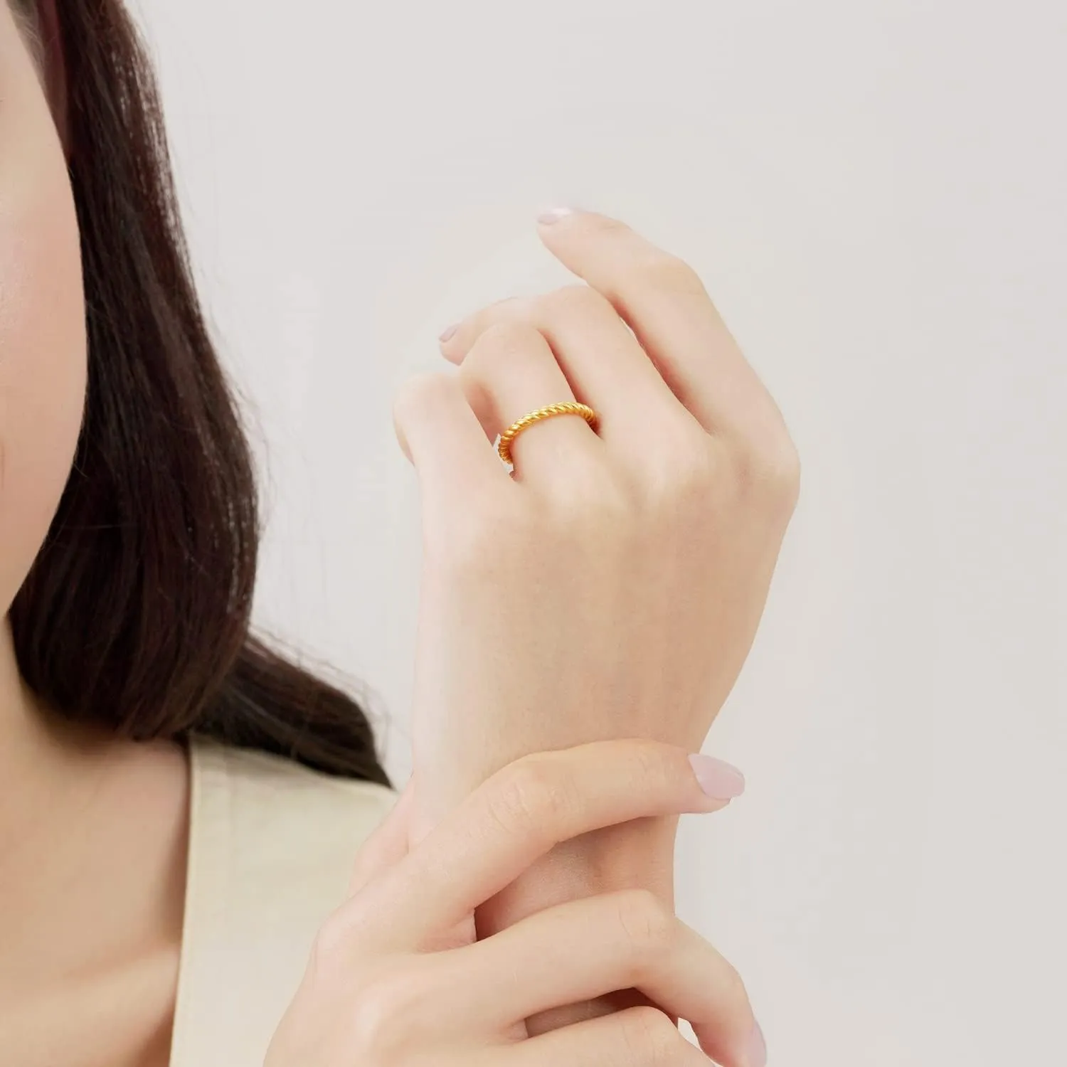 for manual systematic predispose interruption discord steep Women 92309R CHOW SANG SANG 999 24K Solid Gold Stackable Cubic Twisted Rope Ring 