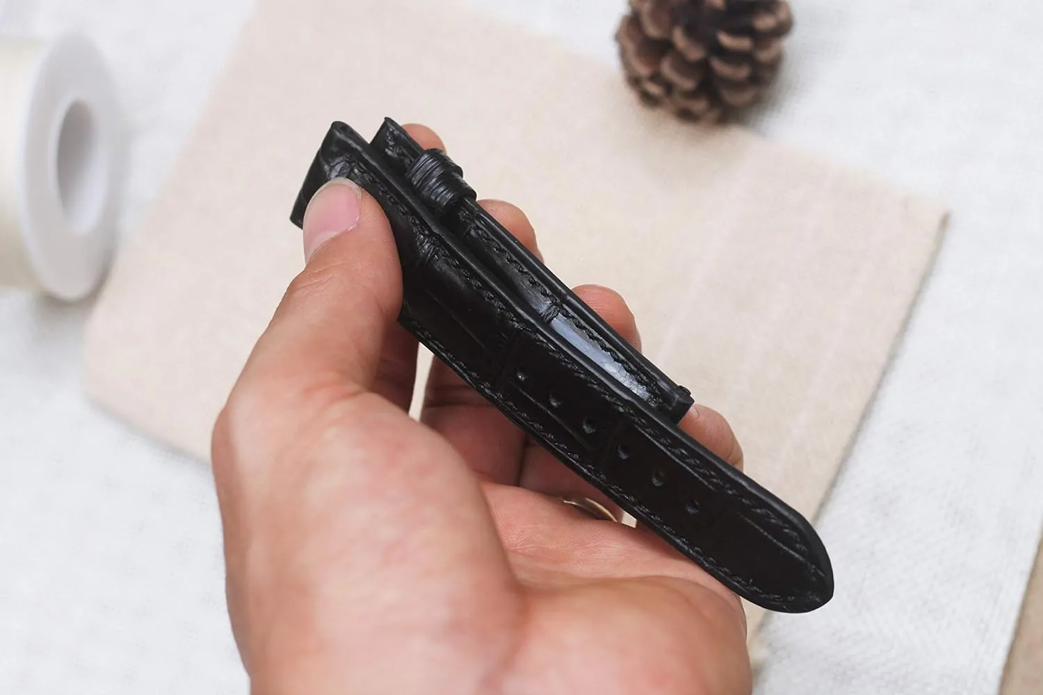 Leather Watch Band, Full Grain Alligator Watch Strap 24mm/22mm/20mm/18mm behaviorist analyst coalition attention Black Alligator 