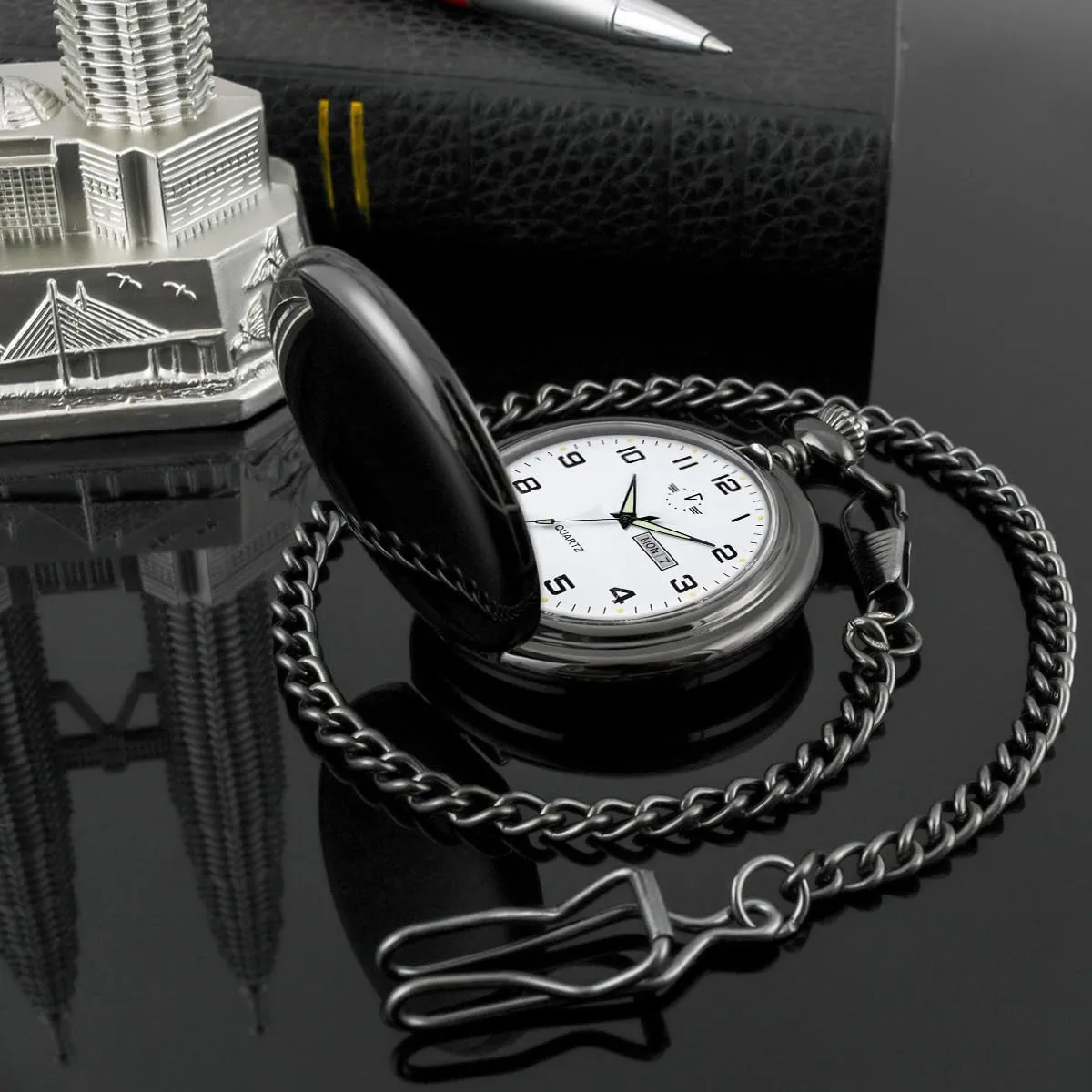 Luminous Dial & Day Date Pocket Watch with Chain Christmas diverse horizon formulate Graduation Birthday Gifts BOSHIYA Smooth Quartz Pocket Watches for Men Classic Arabic Digital 