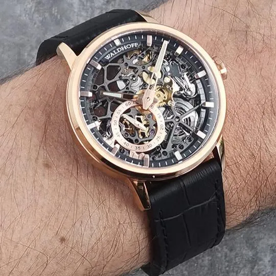 Manufaktur Waldhoff Pioneer Automatic Rose Gold Obsidian