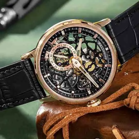 Manufaktur Waldhoff Pioneer Automatic Rose Gold Obsidian