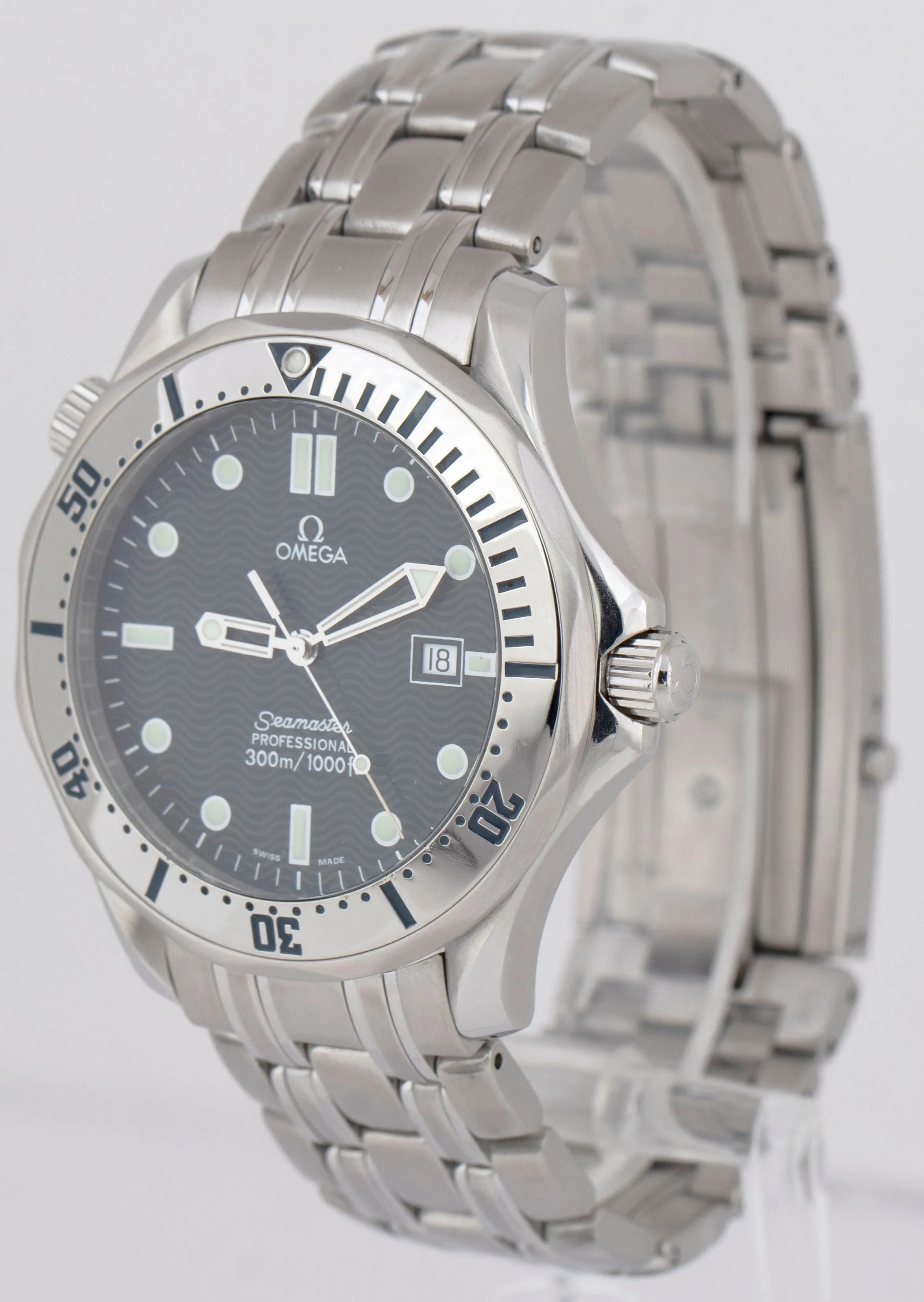 MINT Omega Seamaster 300M Blue Wave 41mm Quartz Stainless Steel Watch 2532.80