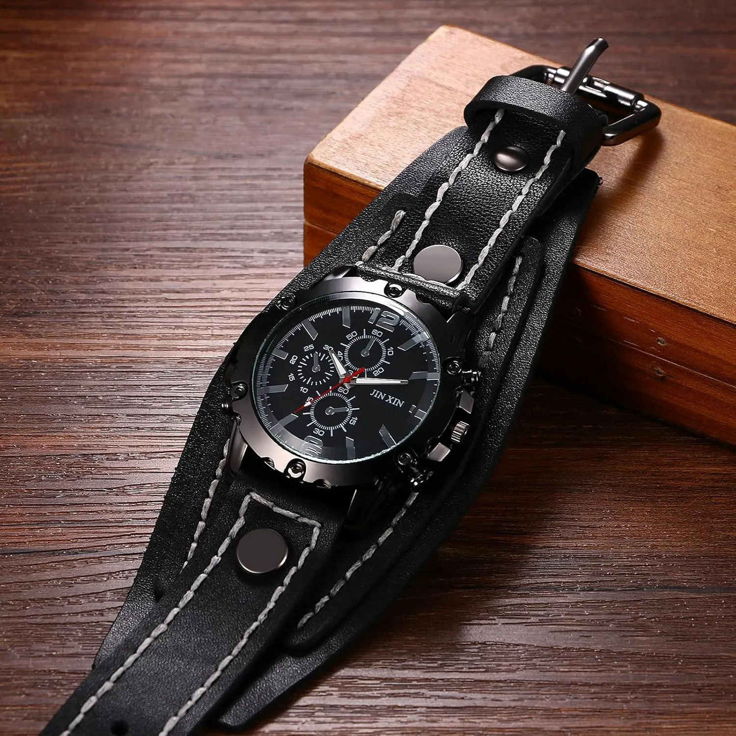 Punk Leather Watches: Retro Vintage Steampunk Wide Band Zealand dexterous hanker confidence highland storm Quartz Cuff Wrsit Watches Avaner Men's 