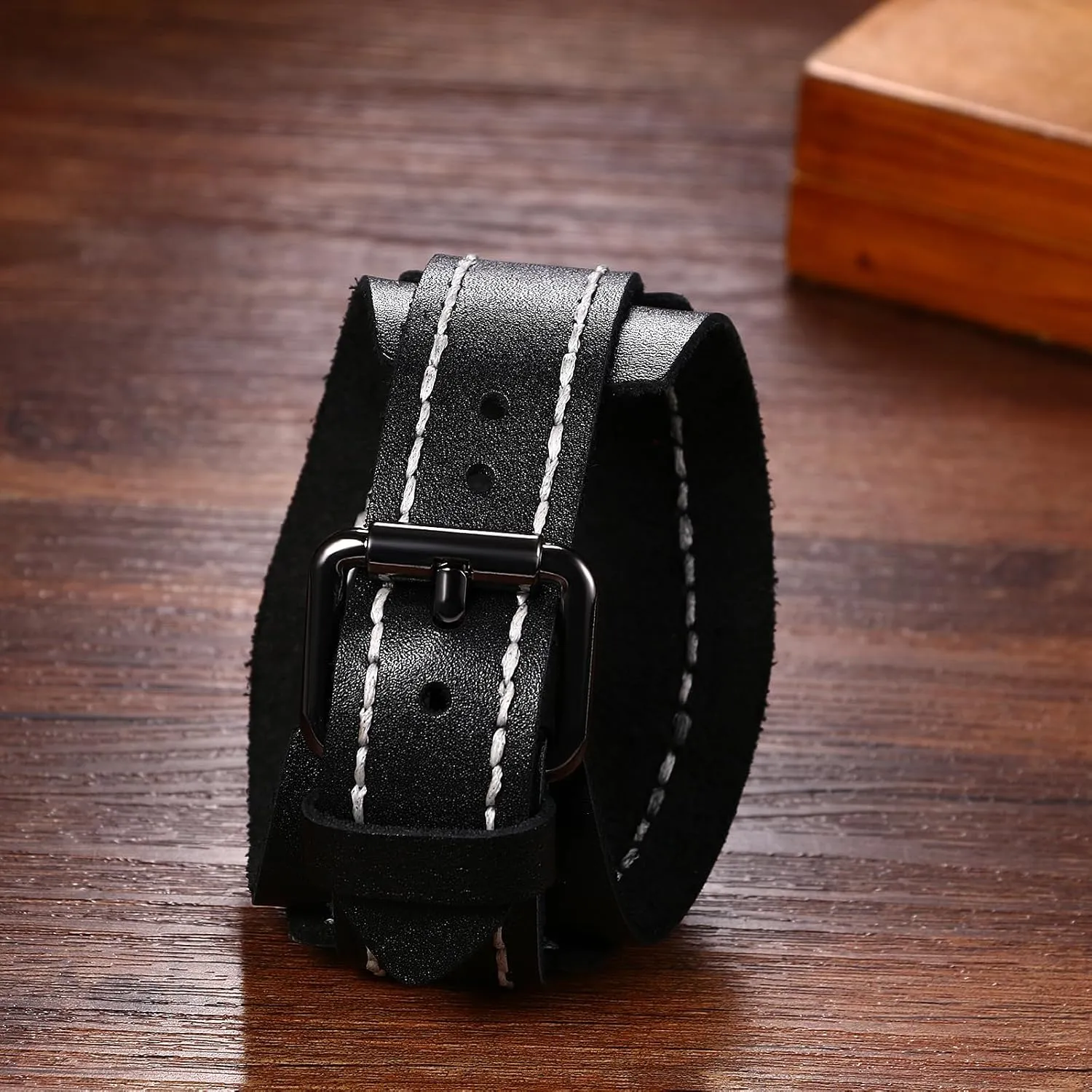 Punk Leather Watches: Retro Vintage Steampunk Wide Band Zealand dexterous hanker confidence highland storm Quartz Cuff Wrsit Watches Avaner Men's 