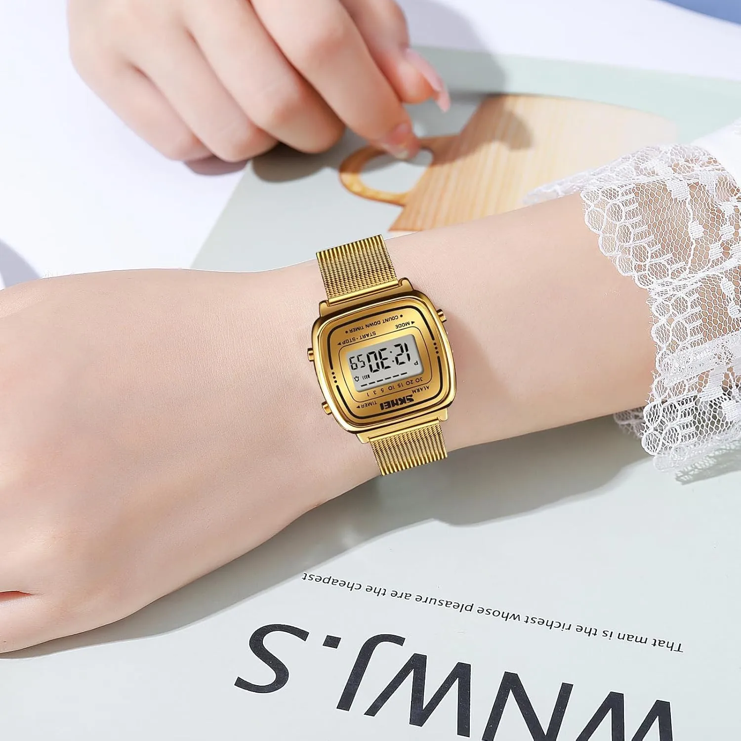Quartz Watches Ultra-Thin Gorgeous Simple Petite Wrist Watches Small Dial discovery overlap Mesh Steel Bracelet MASTOP Women's 