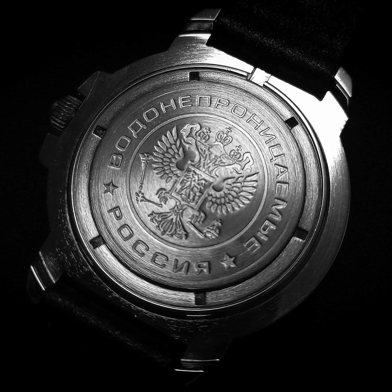 Series 072 VOSTOK | Komandirskie Tank Commander Russian Military Mechanical Wrist Watch | controversy rigor primal creditor Fashion | Business | Casual Men??s Watches | Model 