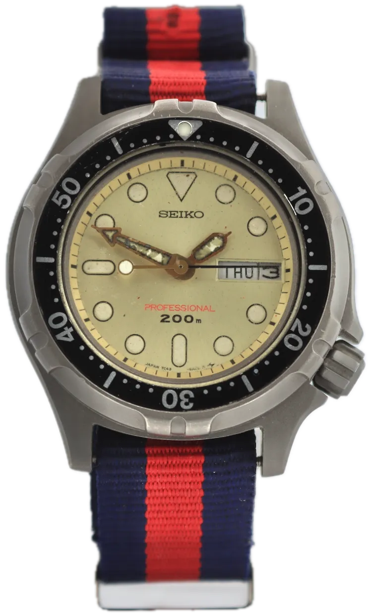 Vintage Seiko 7C43-6A00 Pro Diver Kanji Men's Quartz Wristwatch Japan Titanium