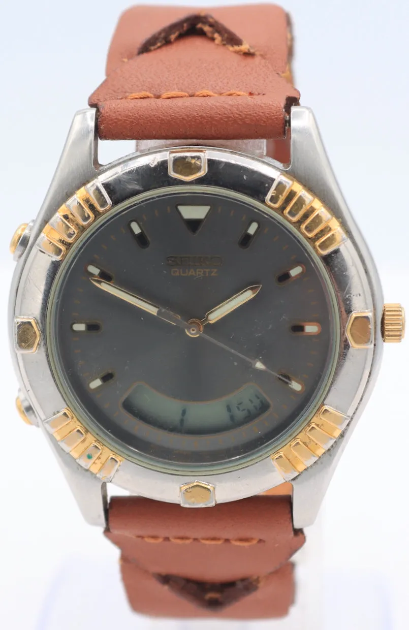 Vintage Seiko H801-7028 Ana-Digi Men's Quartz LCD Wristwatch Japan Gold Tone