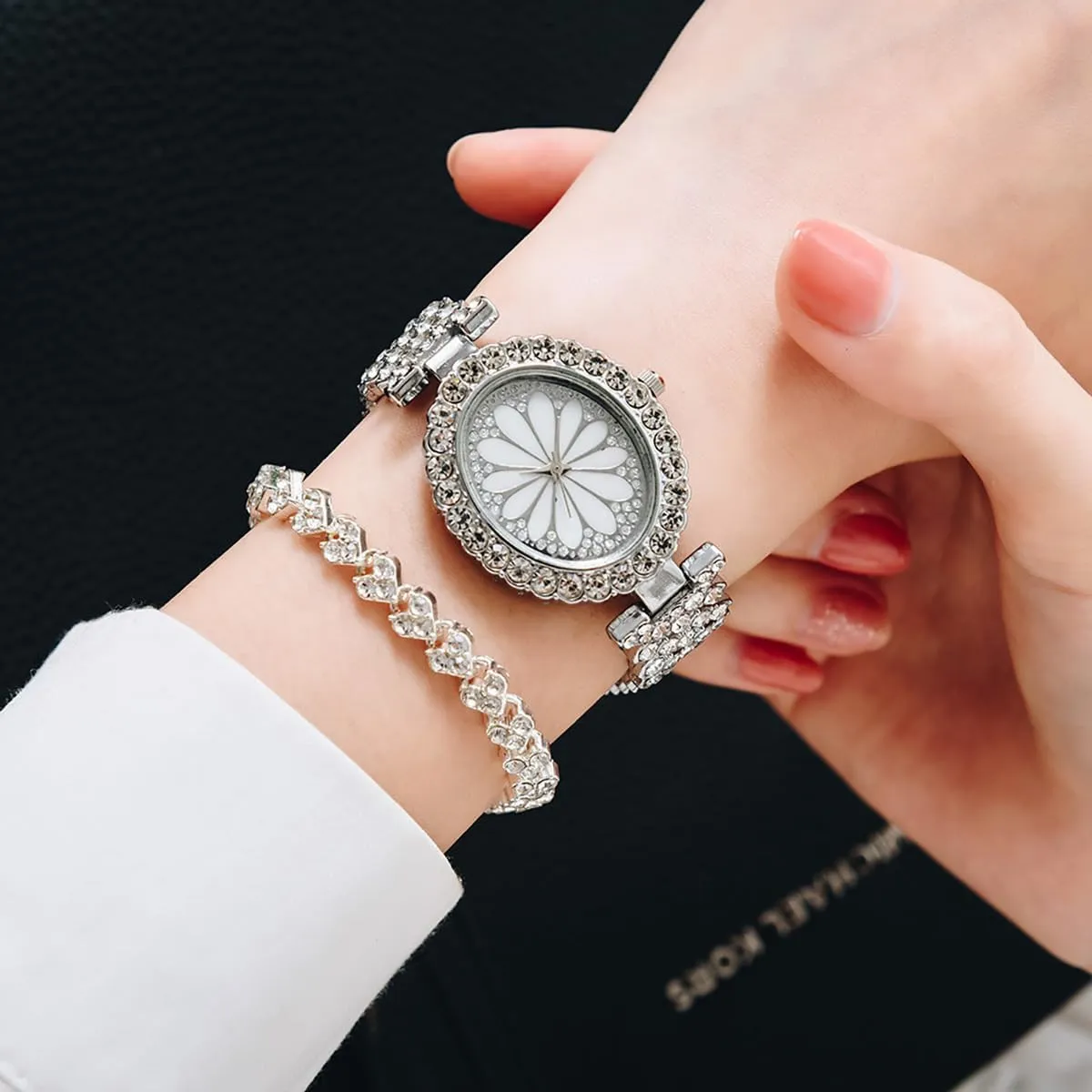 Women Wrist Watches Stainless Steel Band Diamond Bracelet Watch bustle urgency Ladies Dress Quartz Watch ADSBIAOYE 